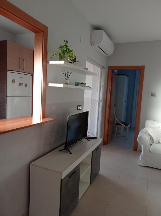 Apartamentos Turisticos Las Cinco Joyas Linares  Eksteriør bilde