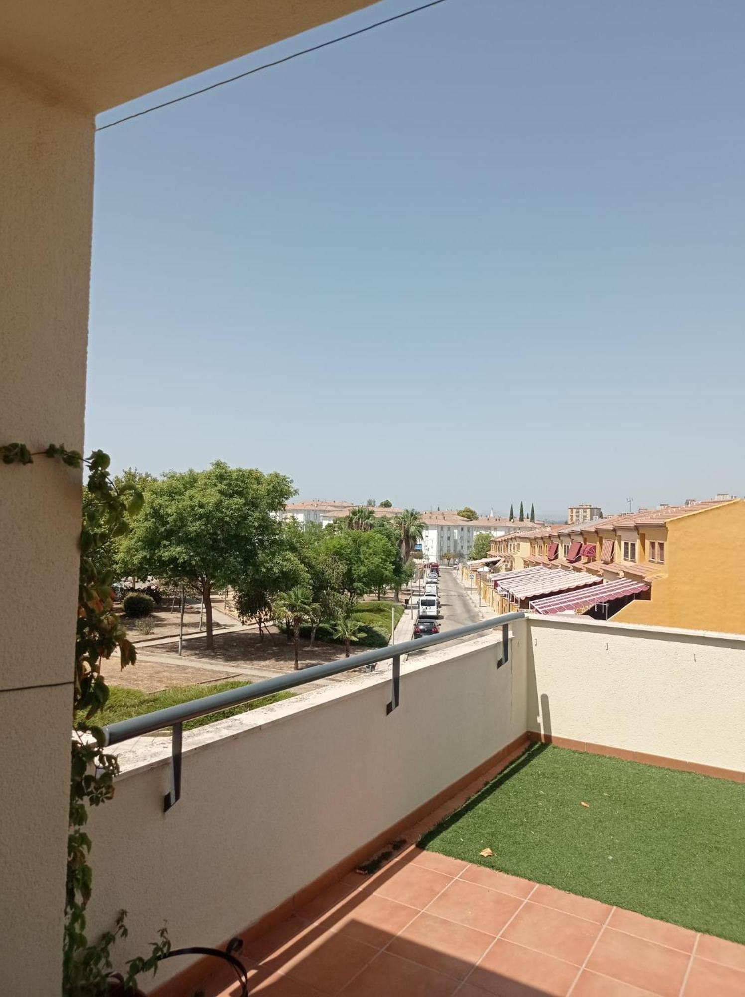 Apartamentos Turisticos Las Cinco Joyas Linares  Eksteriør bilde