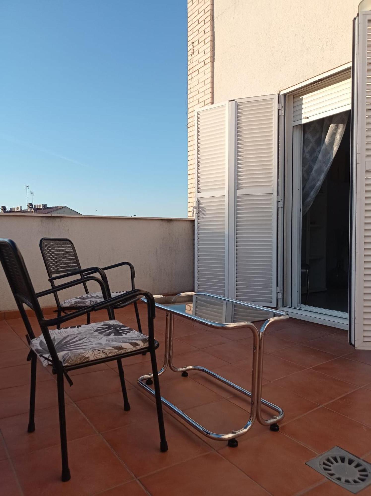 Apartamentos Turisticos Las Cinco Joyas Linares  Eksteriør bilde