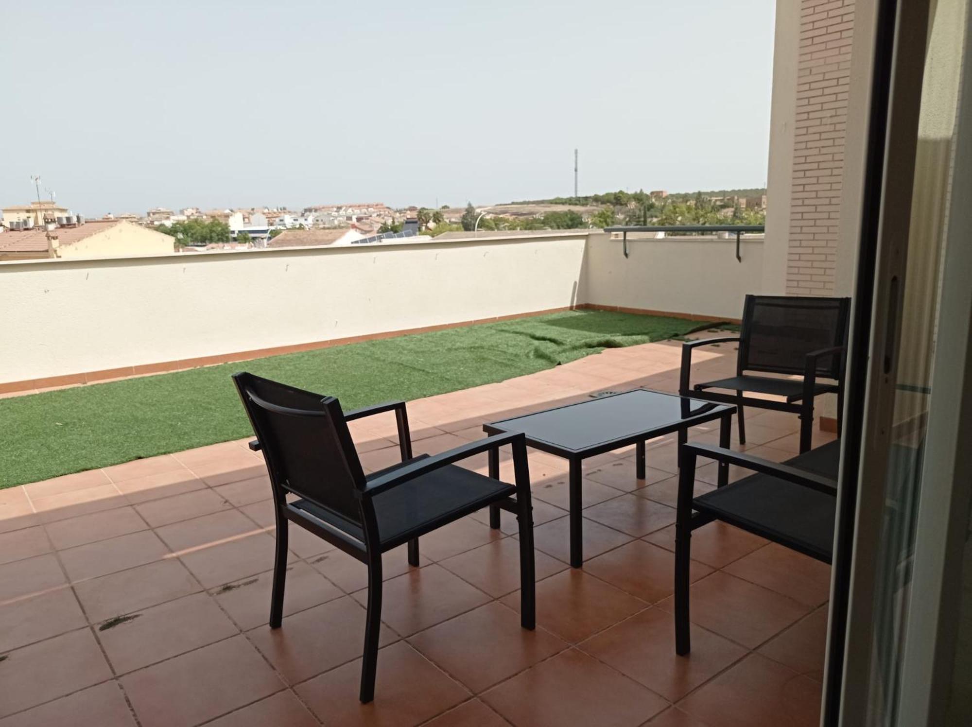 Apartamentos Turisticos Las Cinco Joyas Linares  Eksteriør bilde