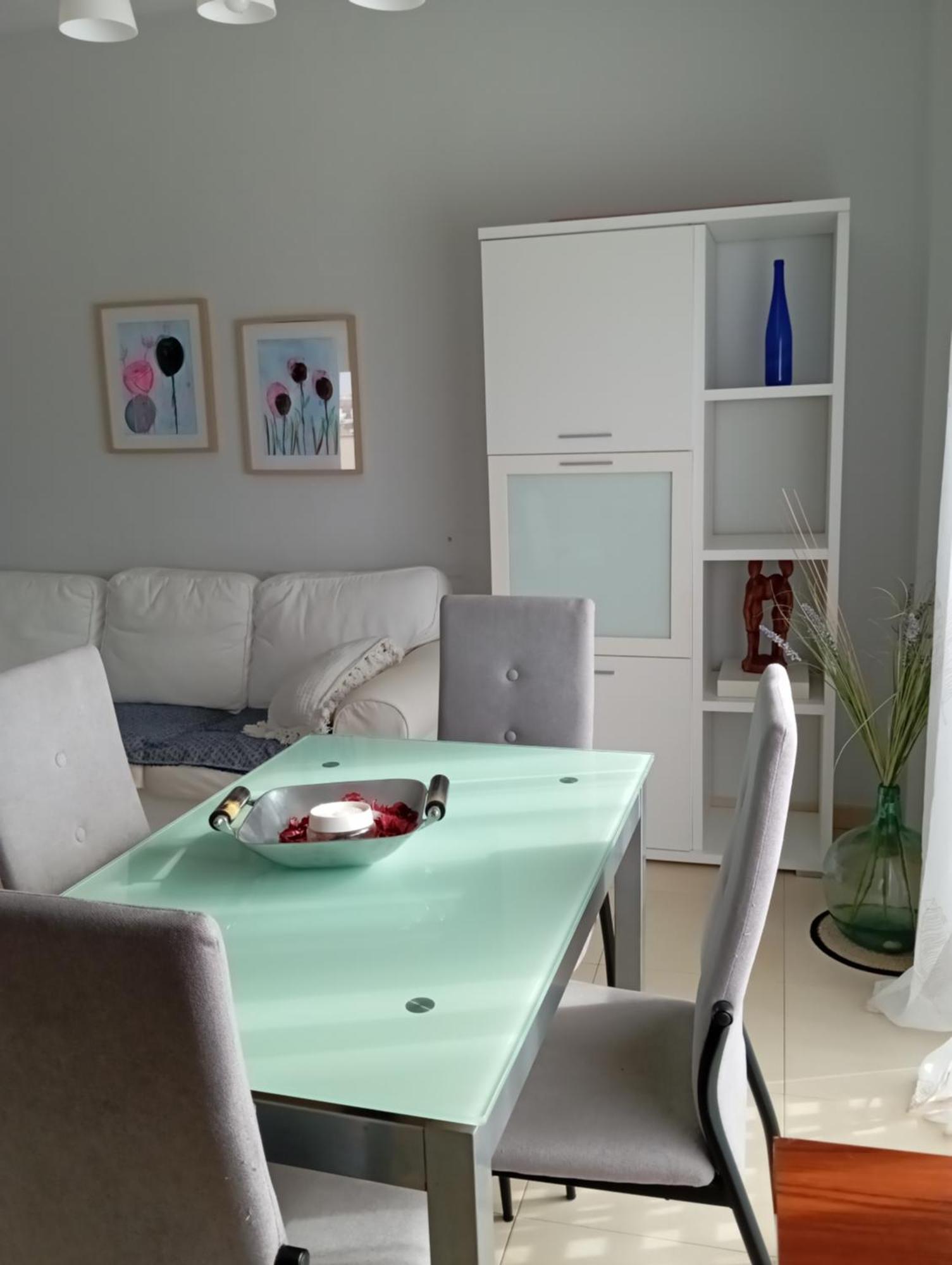 Apartamentos Turisticos Las Cinco Joyas Linares  Eksteriør bilde